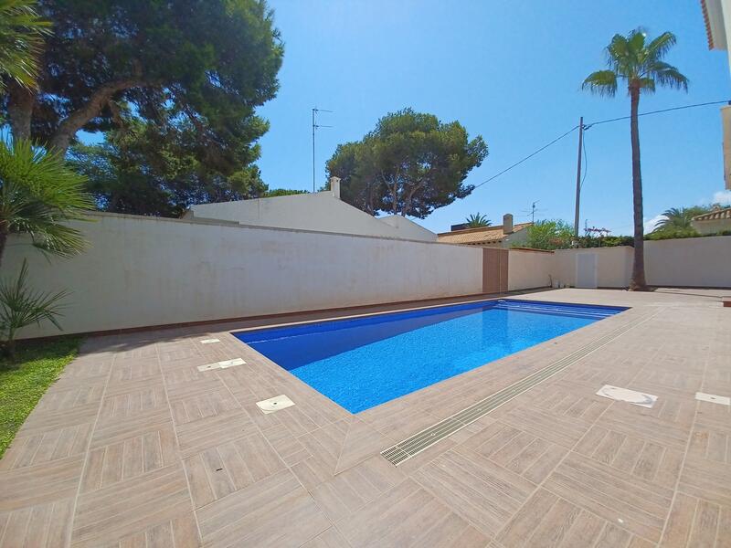 4 bedroom Cave House for sale