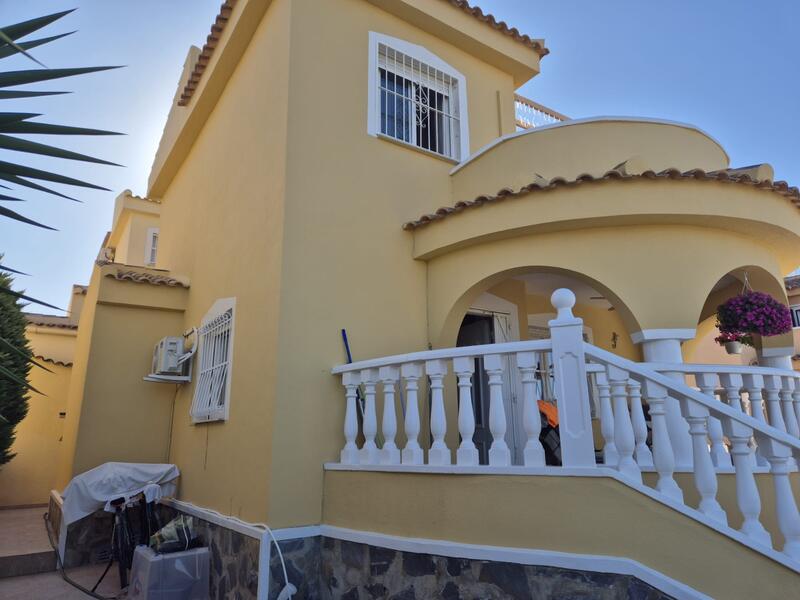 3 bedroom Villa for sale