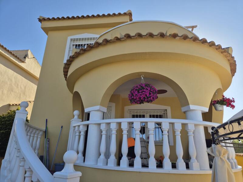 3 bedroom Villa for sale