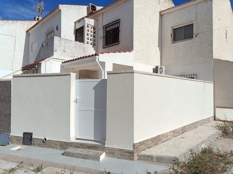 Villa for sale in Ii y Iii Torreta I, Alicante