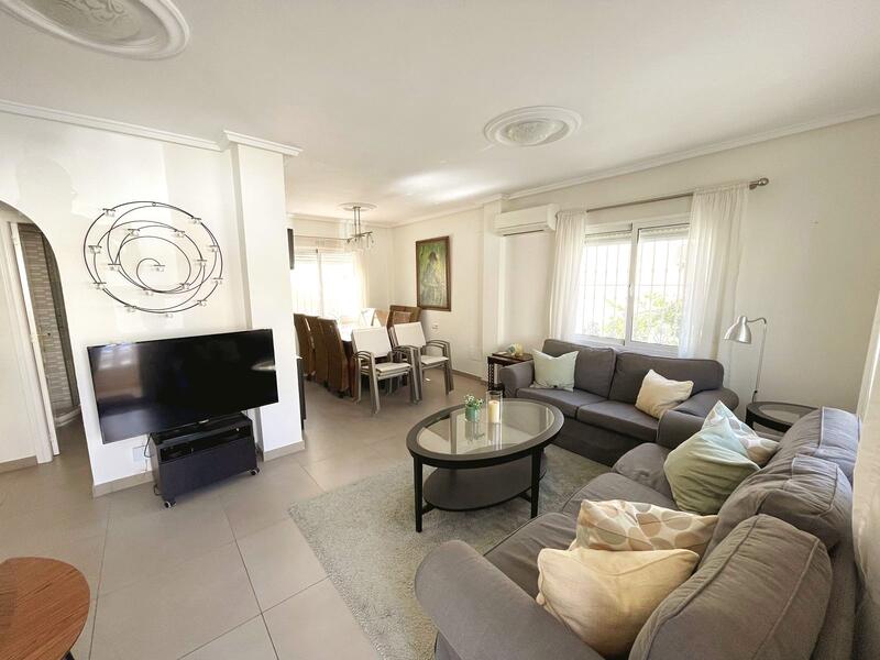 2 Schlafzimmer Villa zu verkaufen