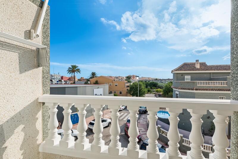 3 slaapkamer Appartement Te koop