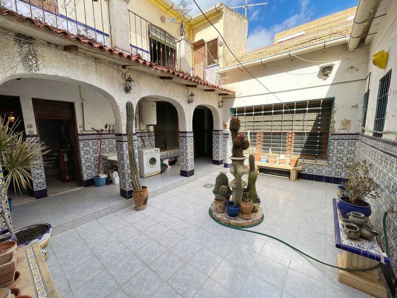 4 Cuarto Adosado en venta