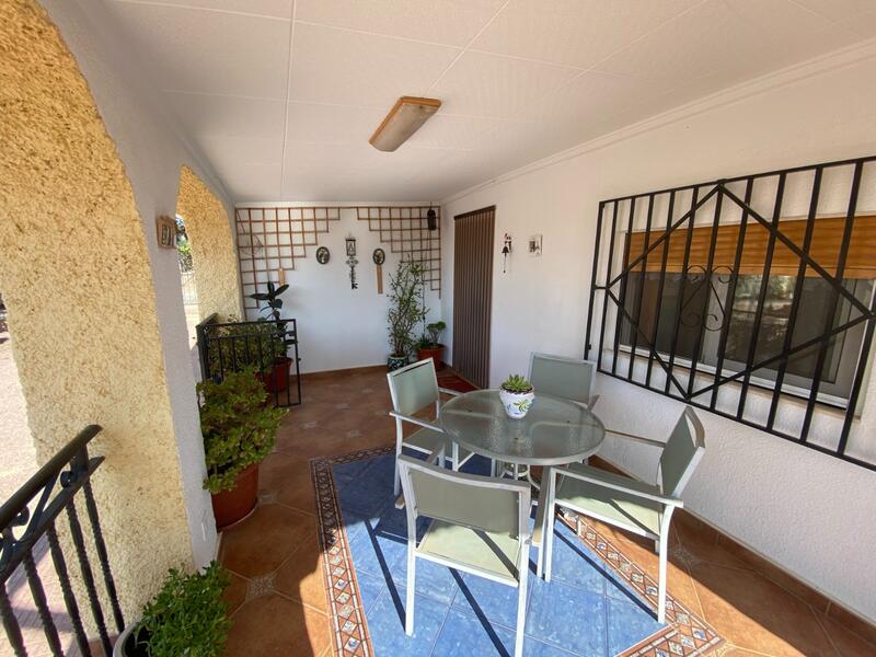 5 bedroom Villa for sale