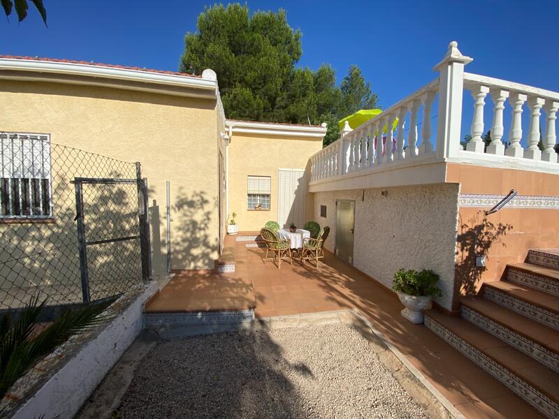 5 bedroom Villa for sale