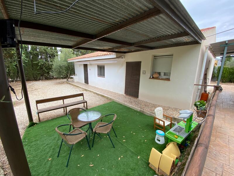 8 bedroom Villa for sale