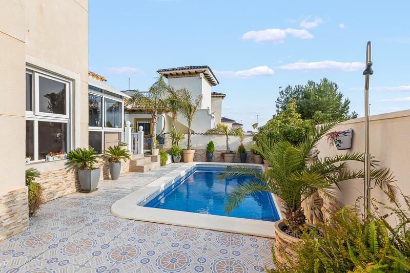 4 bedroom Villa for sale