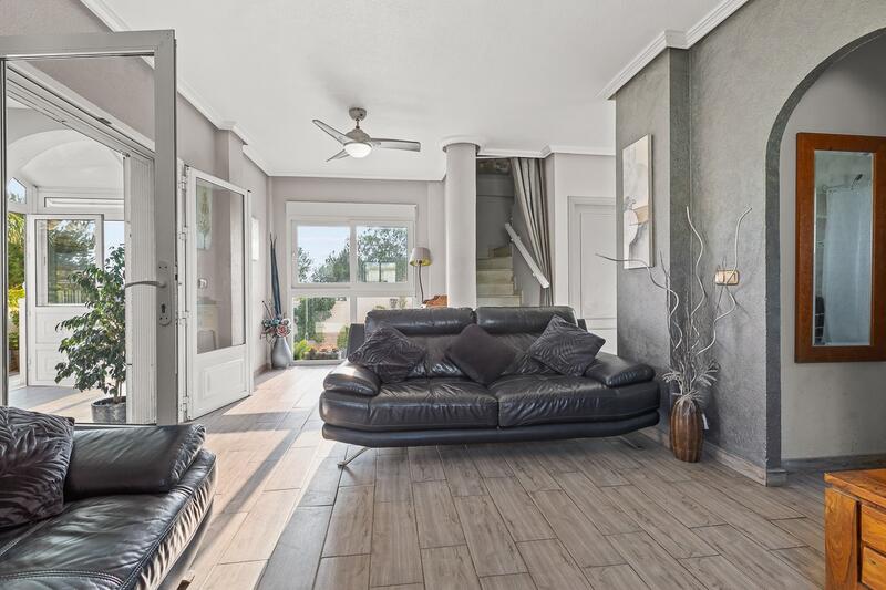 4 bedroom Villa for sale