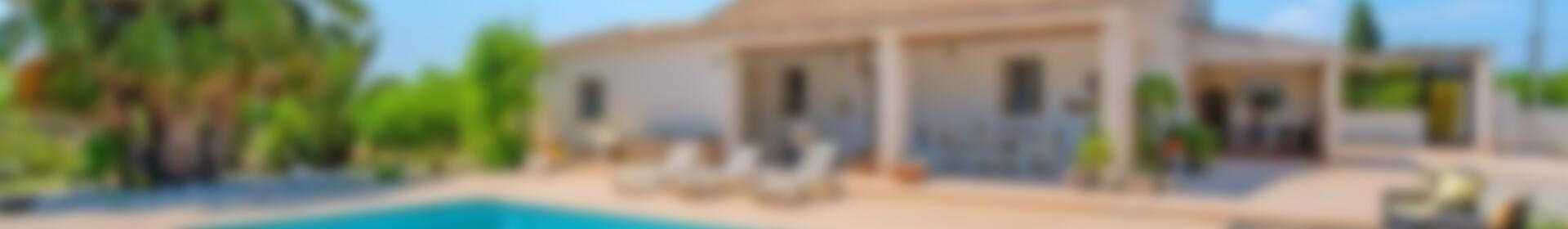 5 Cuarto Casa de Campo en venta