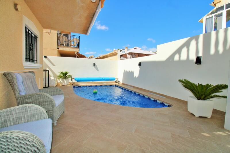 4 bedroom Villa for sale