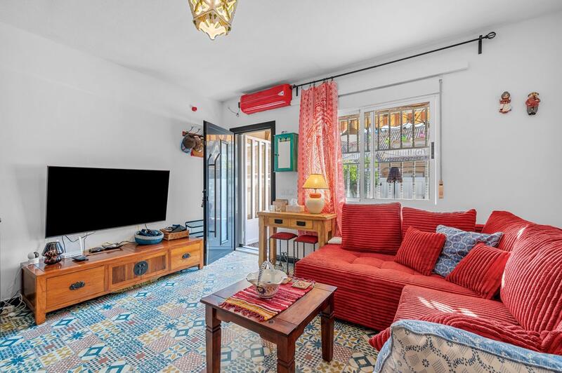 3 bedroom Townhouse for sale