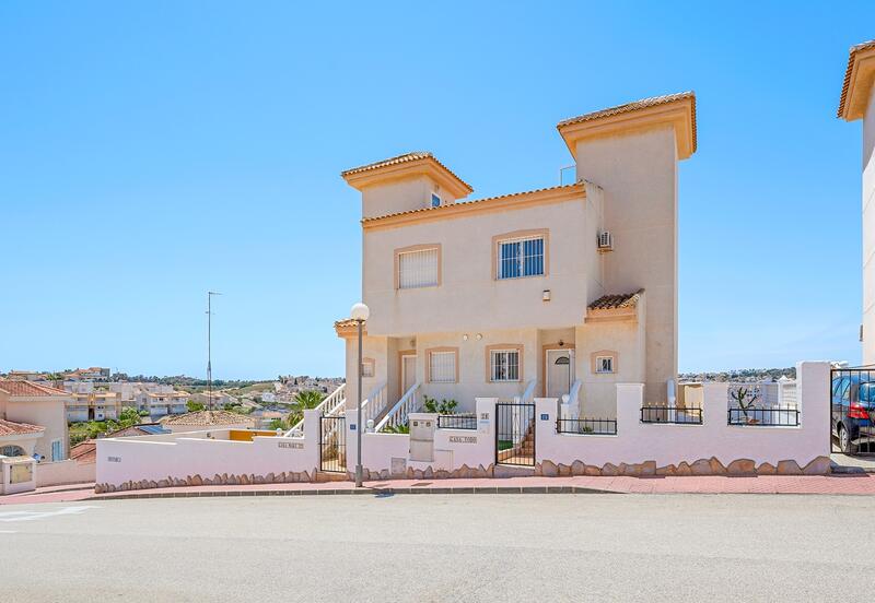 Duplex zu verkaufen in Ciudad Quesada, Alicante