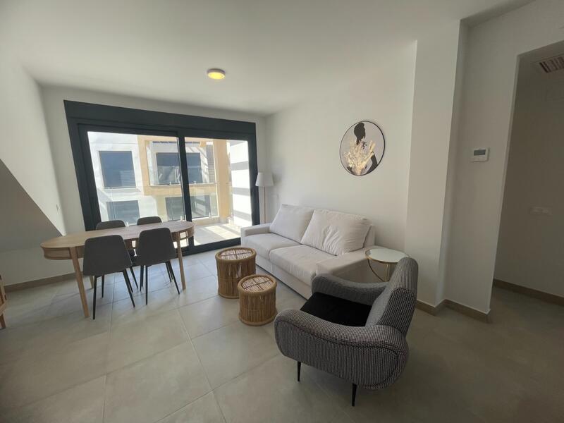2 Cuarto Adosado en venta