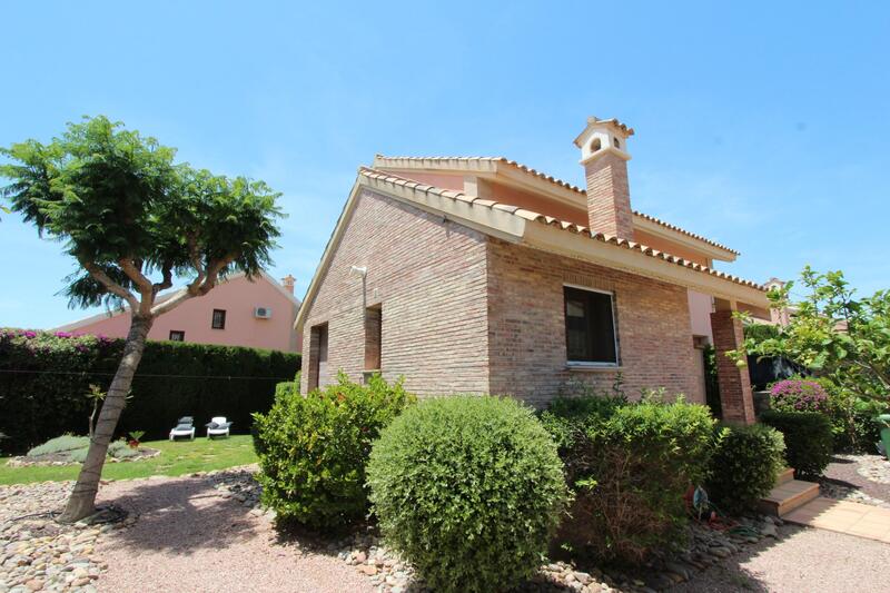 3 Cuarto Villa en venta