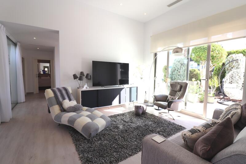 3 bedroom Villa for sale