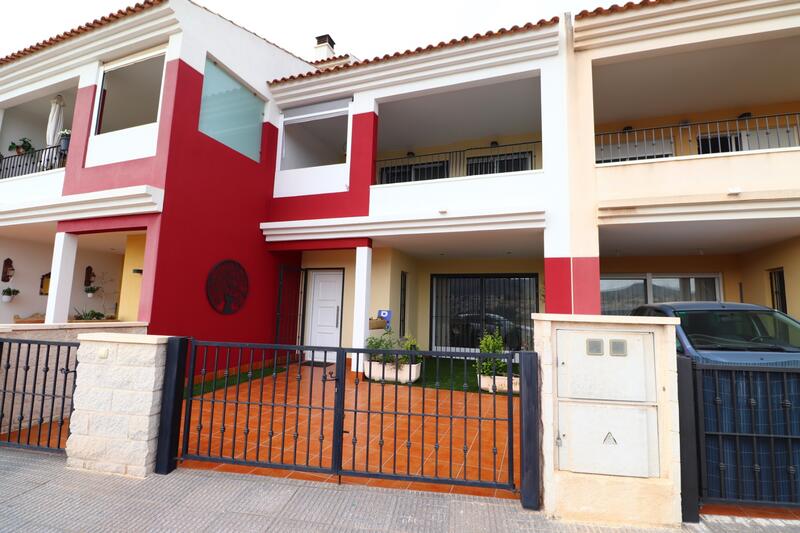 городская тюрьма продается в Benijófar, Alicante