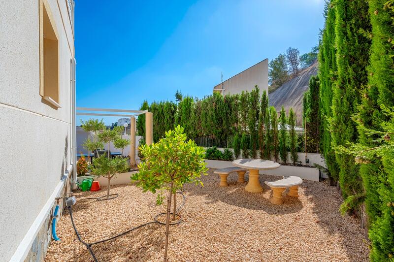 2 bedroom Villa for sale 2 bedroom Villa for sale