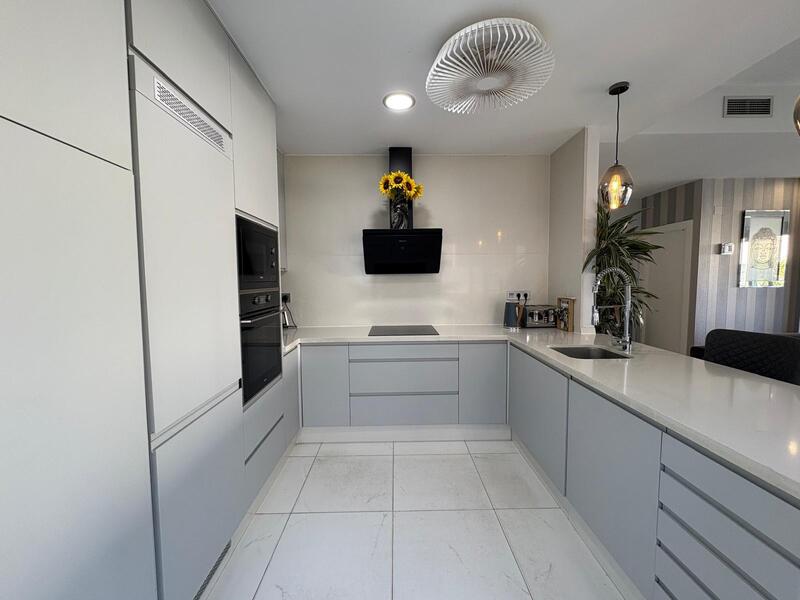 4 Cuarto Villa en venta 4 Cuarto Villa en venta