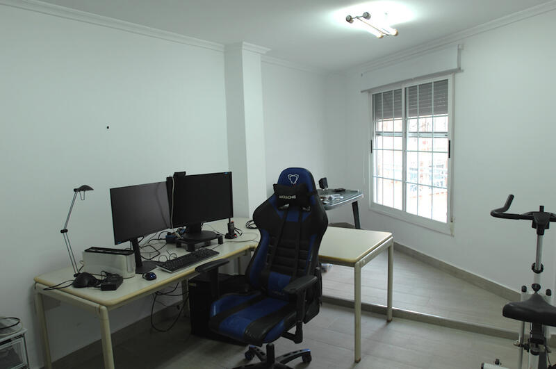 4 bedroom Townhouse for Long Term Rent 4 bedroom Townhouse for Long Term Rent