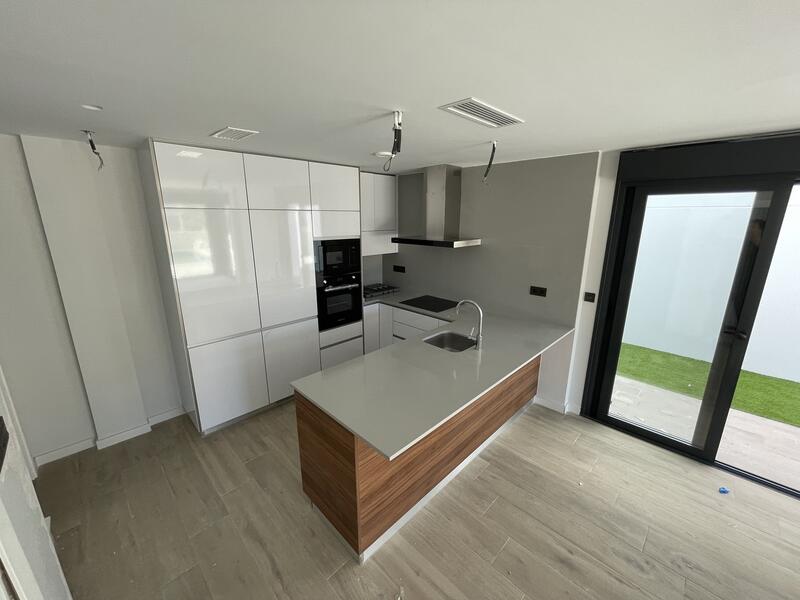 4 bedroom Commercial Property for sale