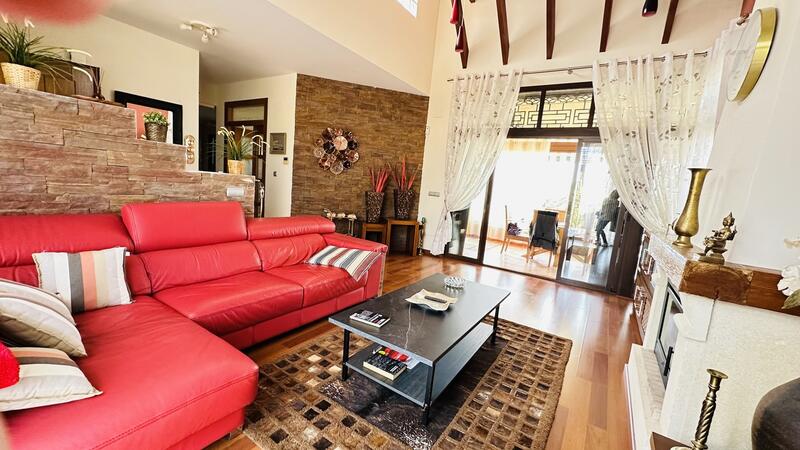 4 chambre Maison Troglodyte à vendre