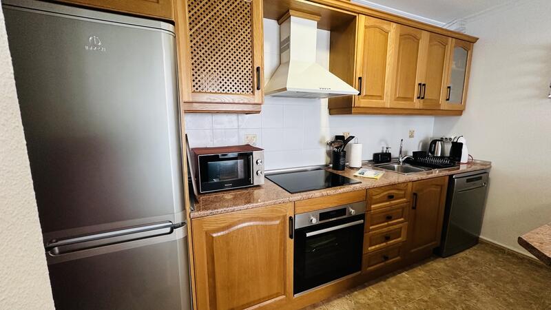 2 Schlafzimmer Handelsimmobilie zu verkaufen