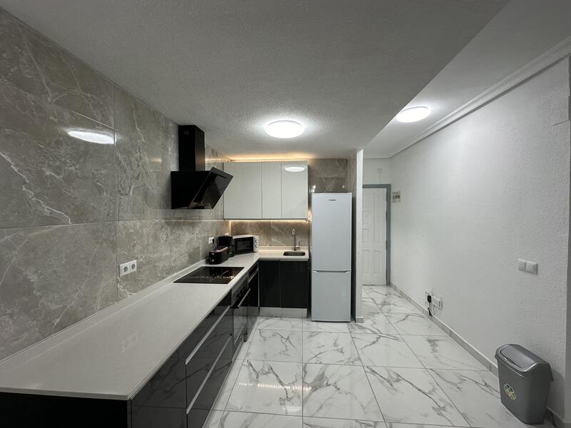 2 sovrum Kommersiella fastigheter till salu