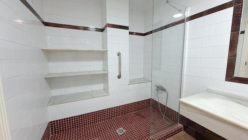 5 sovrum Kommersiella fastigheter till salu