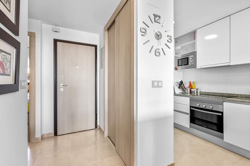 2 спальная комната квартира продается