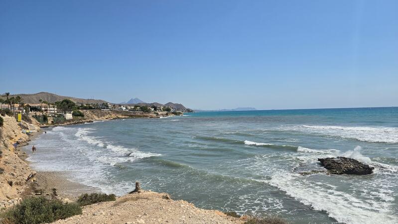 5 bedroom Townhouse for sale