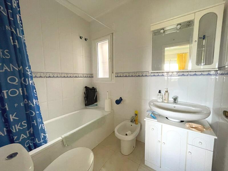 2 slaapkamer Tweezijdig Te koop