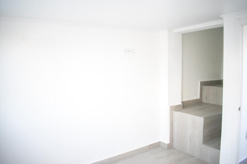 3 bedroom Townhouse for sale