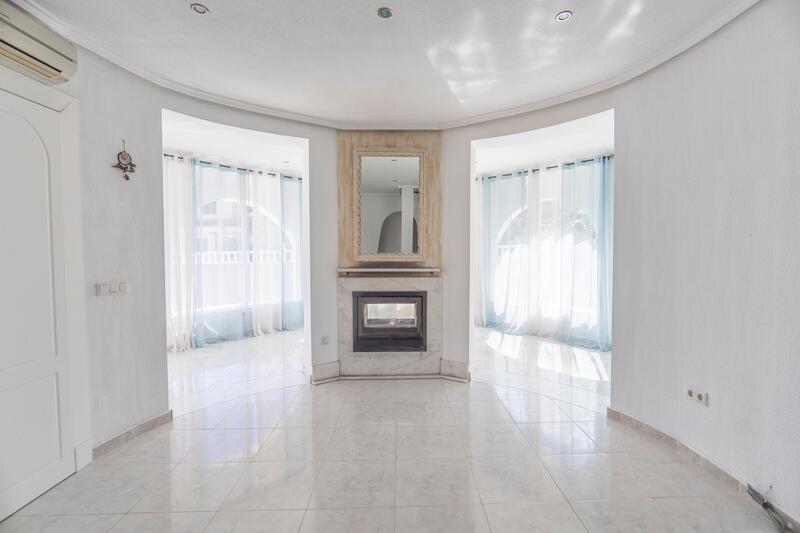 4 slaapkamer Villa Te koop