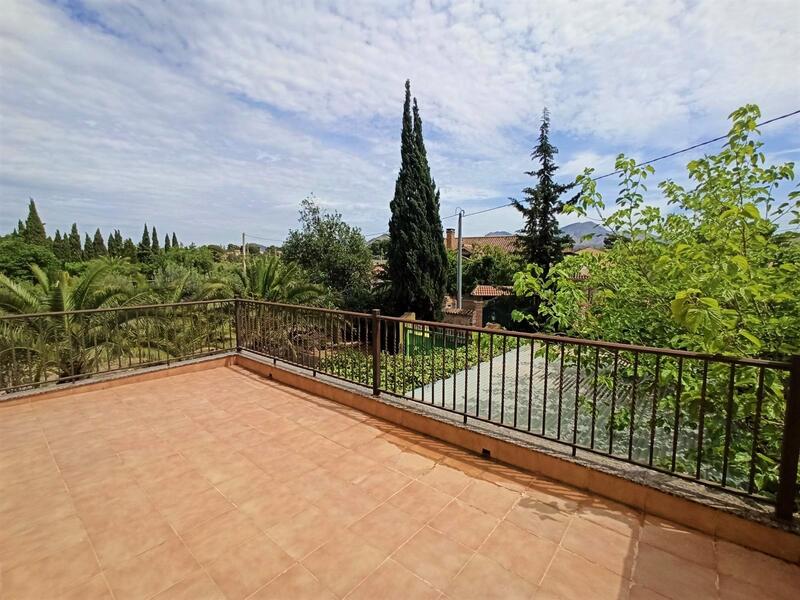 3 bedroom Country House for sale