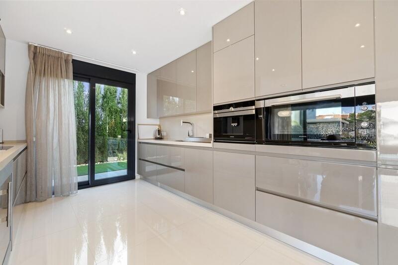 3 bedroom Villa for sale 3 bedroom Villa for sale