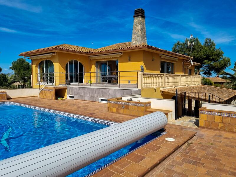 6 soveværelse Villa til salg