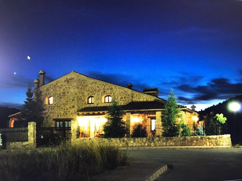 4 bedroom Villa for sale 4 bedroom Villa for sale