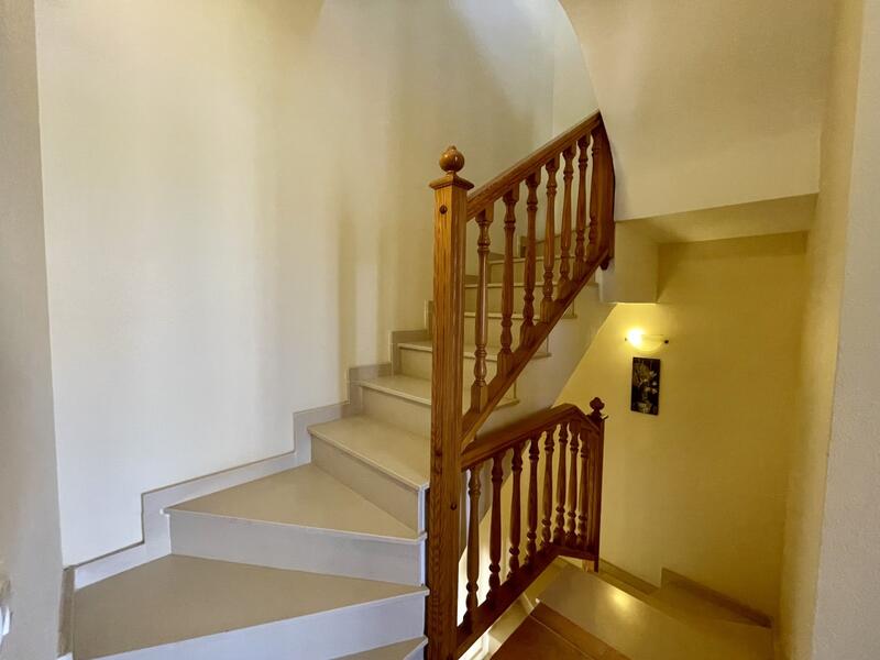 2 Schlafzimmer Stadthaus zu verkaufen