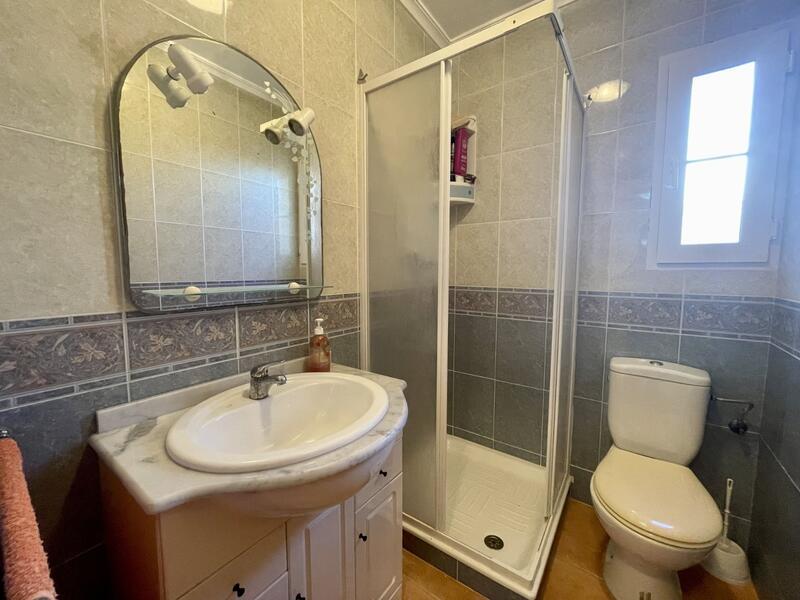 2 Schlafzimmer Stadthaus zu verkaufen