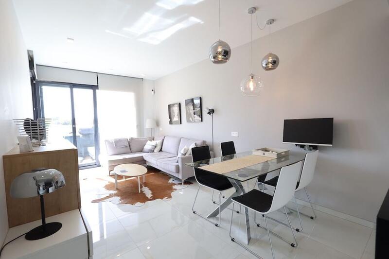 2 soverom Leilighet til salgs 2 soverom Leilighet til salgs