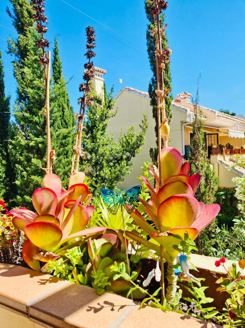 2 bedroom Apartment for sale 2 bedroom Apartment for sale