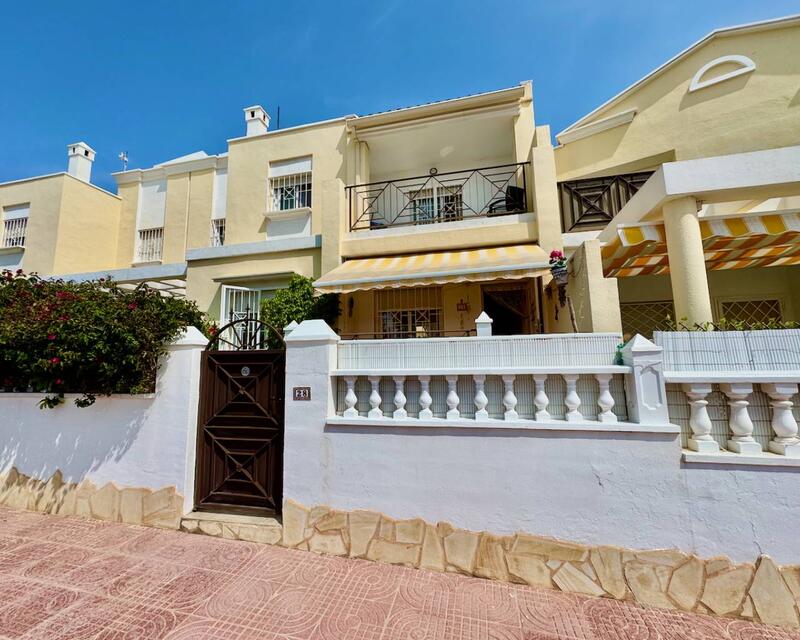 Villa til salgs i Ciudad Quesada, Alicante