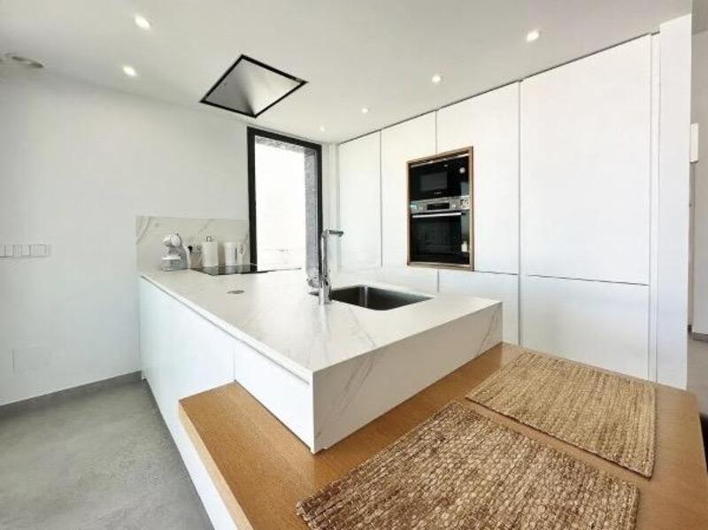 3 Schlafzimmer Villa zu verkaufen 3 Schlafzimmer Villa zu verkaufen