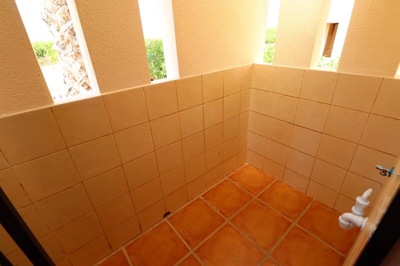 3 Schlafzimmer Villa zu verkaufen 3 Schlafzimmer Villa zu verkaufen