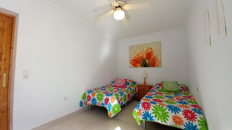 3 спальная комната вилла продается