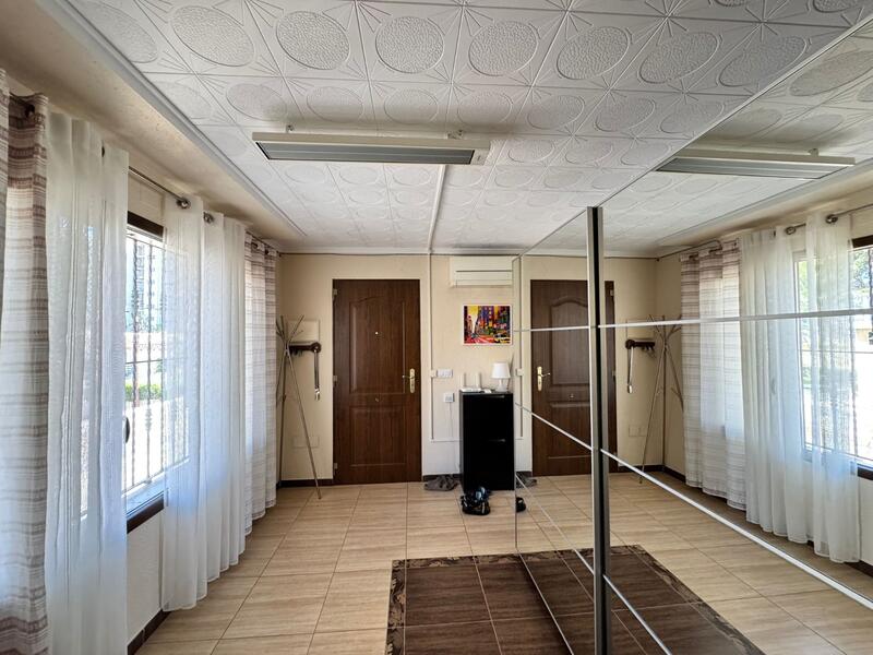 5 bedroom Townhouse for sale 5 bedroom Townhouse for sale