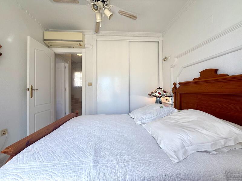 2 Schlafzimmer Villa zu verkaufen 2 Schlafzimmer Villa zu verkaufen