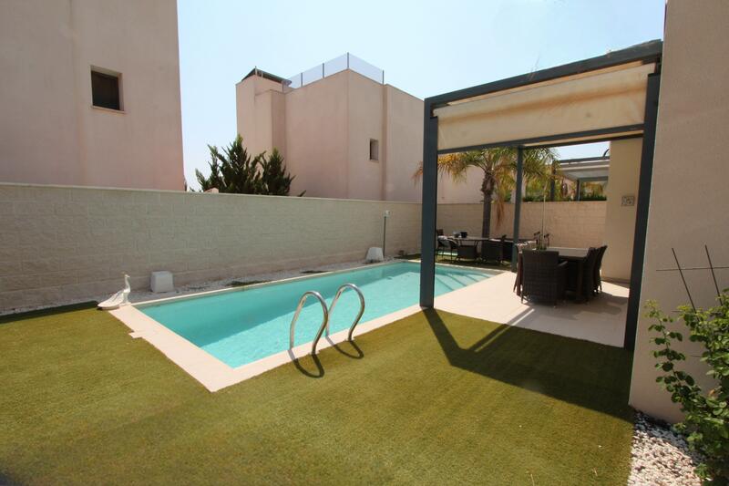 2 chambre Villa à vendre