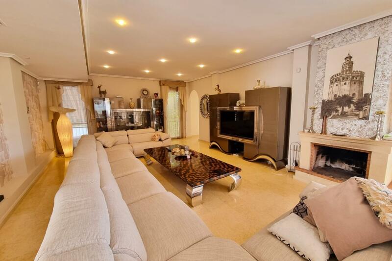 5 chambre Villa à vendre 5 chambre Villa à vendre