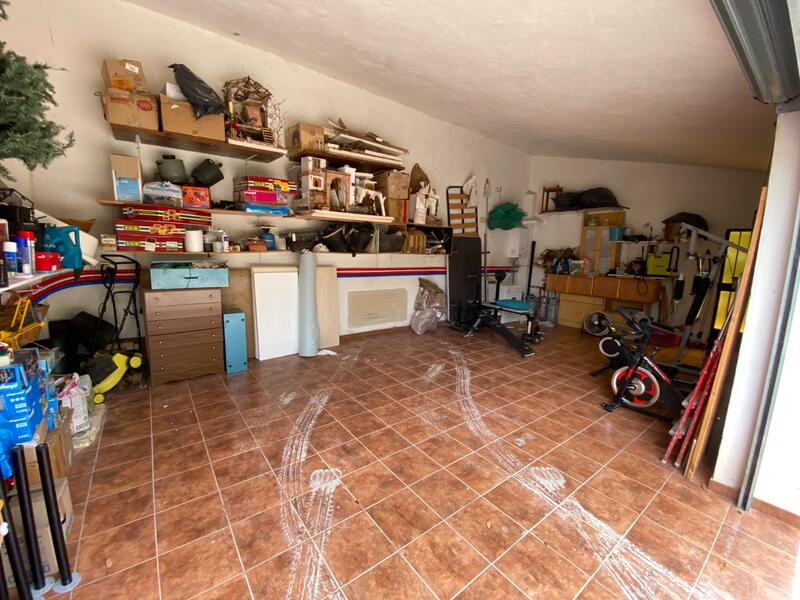 8 bedroom Villa for sale 8 bedroom Villa for sale